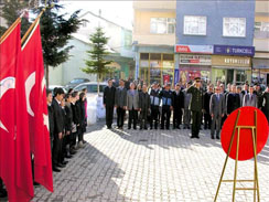 18 Mart Çanakkale Deniz Zaferi ve ehitleri Anma Gününü Kutladk